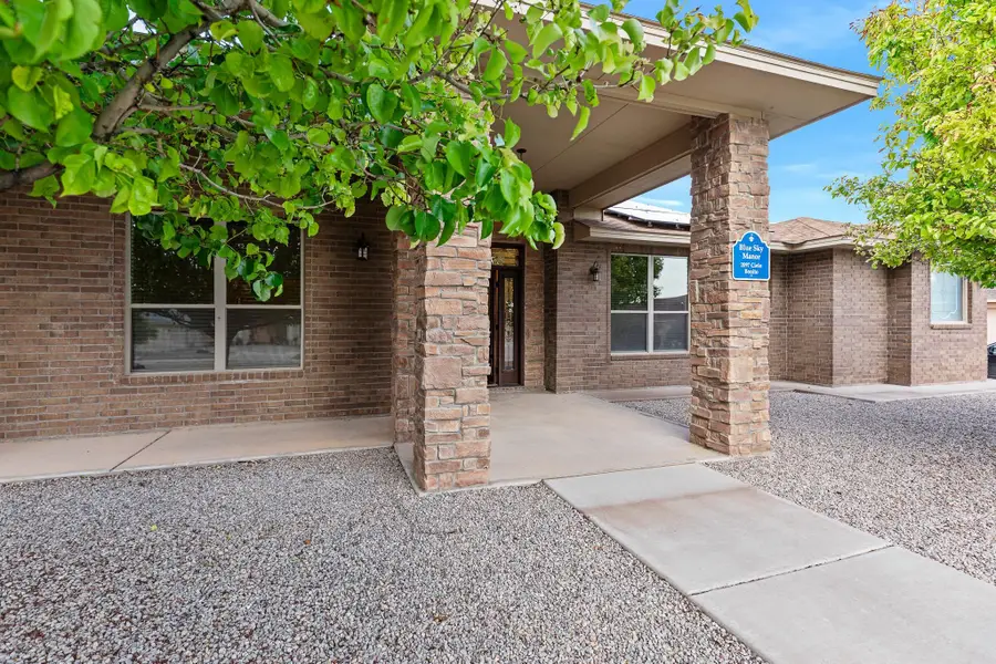 2097 Cielo Bonito, Alamogordo, NM 88310 - #2
