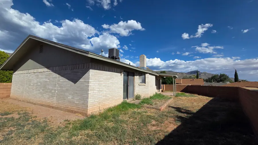 3003 Kiowa CT, Alamogordo, NM 88310 - #2
