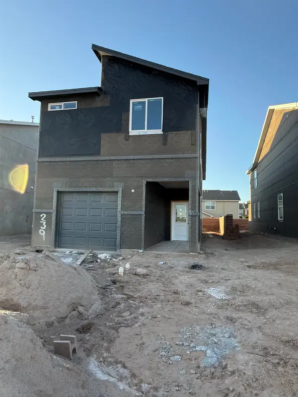 239 Kyle Rd, Alamogordo, NM 88310