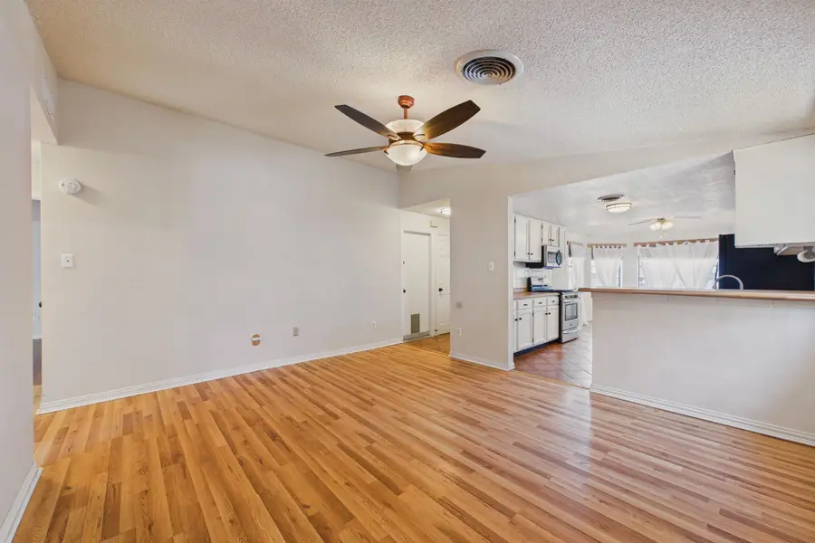 2220 Idaho DR, Alamogordo, NM 88310-0000 - #3