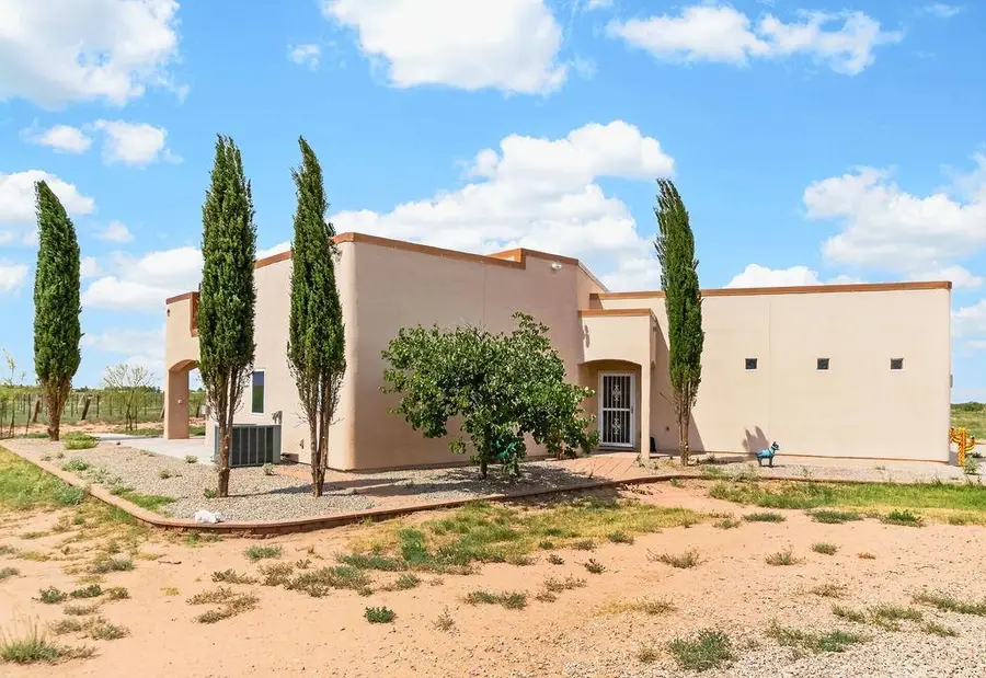 226 Mountain Meadow RD, Tularosa, NM 88352 - #2