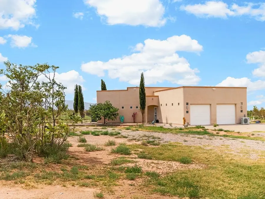 226 Mountain Meadow RD, Tularosa, NM 88352 - #3
