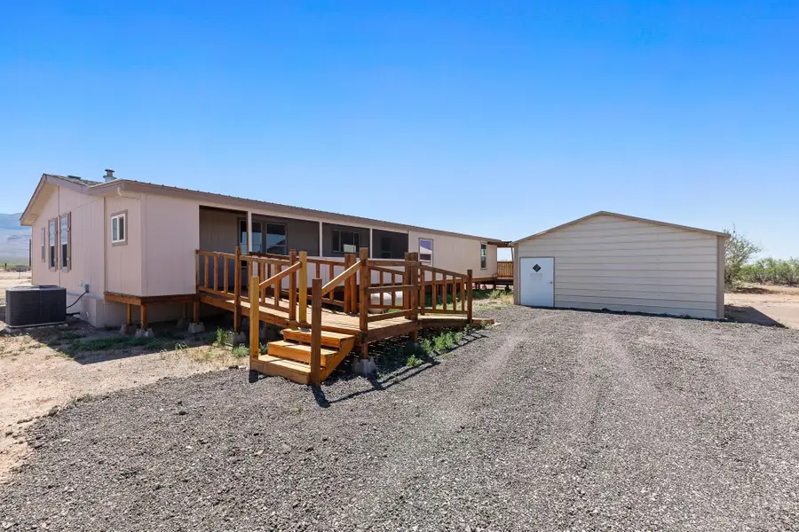 22 Foothills Dr, Alamogordo, NM 88310 - #2