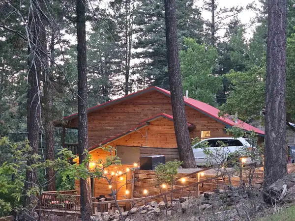 801 Panther Ave, Cloudcroft, NM 88317-9999