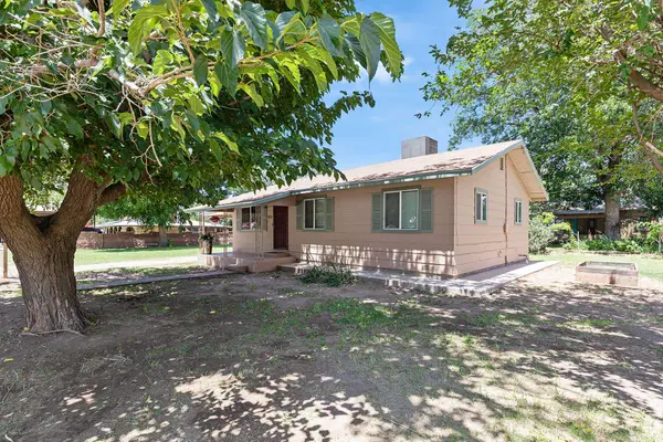 902 5th ST, Tularosa, NM 88352