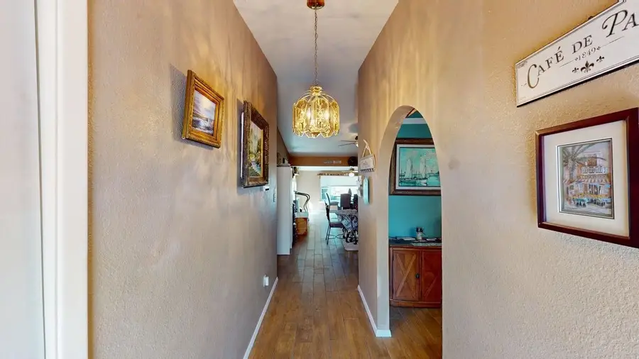 38 Calle Cadena, La Luz, NM 88337 - #2