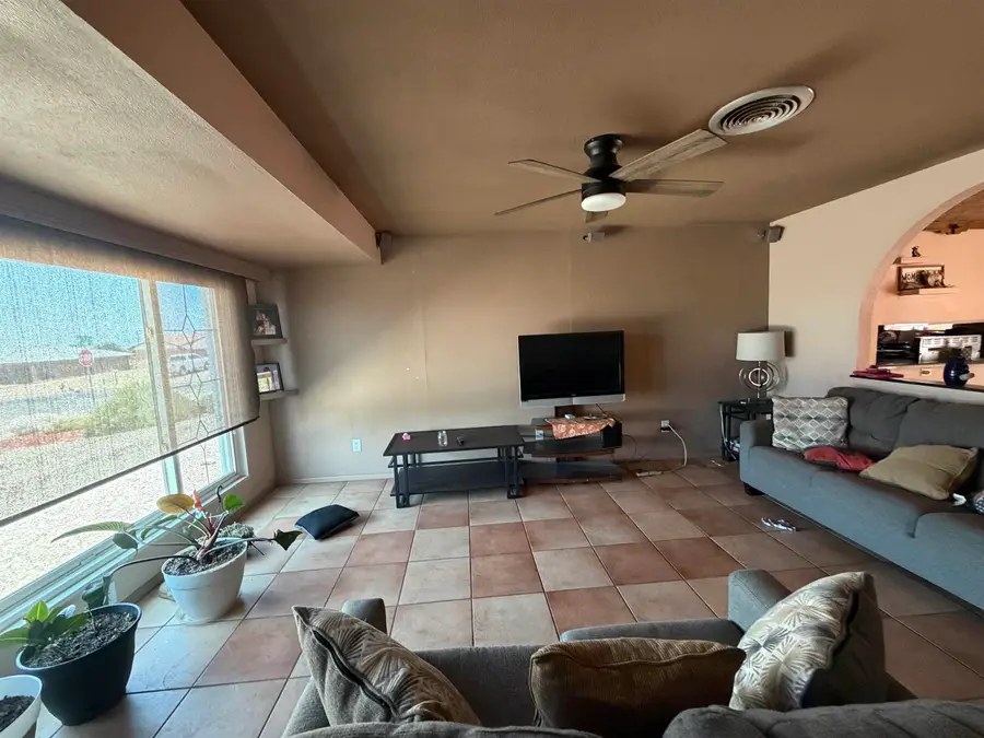 1216 Choctaw TRL, Alamogordo, NM 88310 - #3