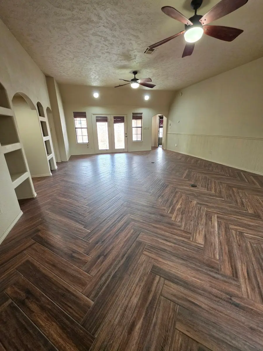 814 Mimosa AVE, Alamogordo, NM 88310 - #2