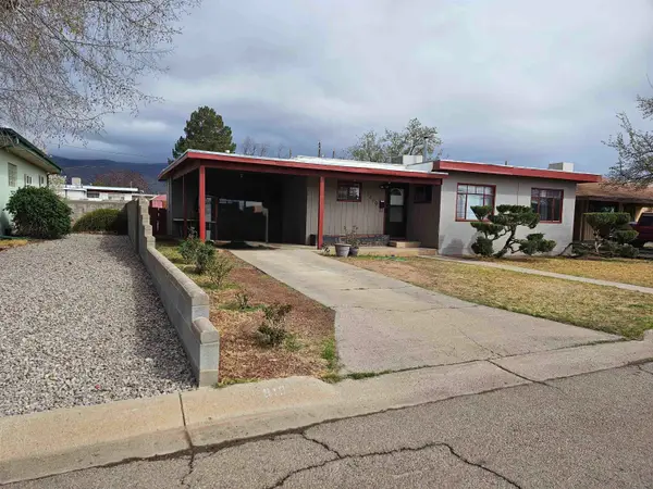 1810 Moor PL, Alamogordo, NM 88310-0000