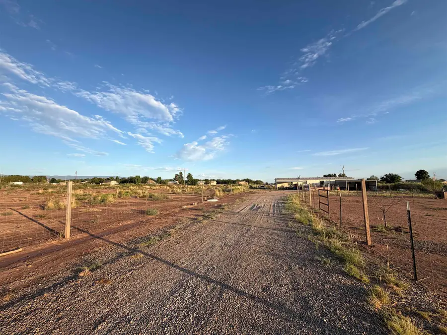 102 Desert DR, Tularosa, NM 88352 - #3