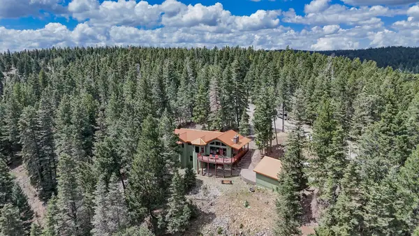 65 Big Dipper RD, Cloudcroft, NM 88317