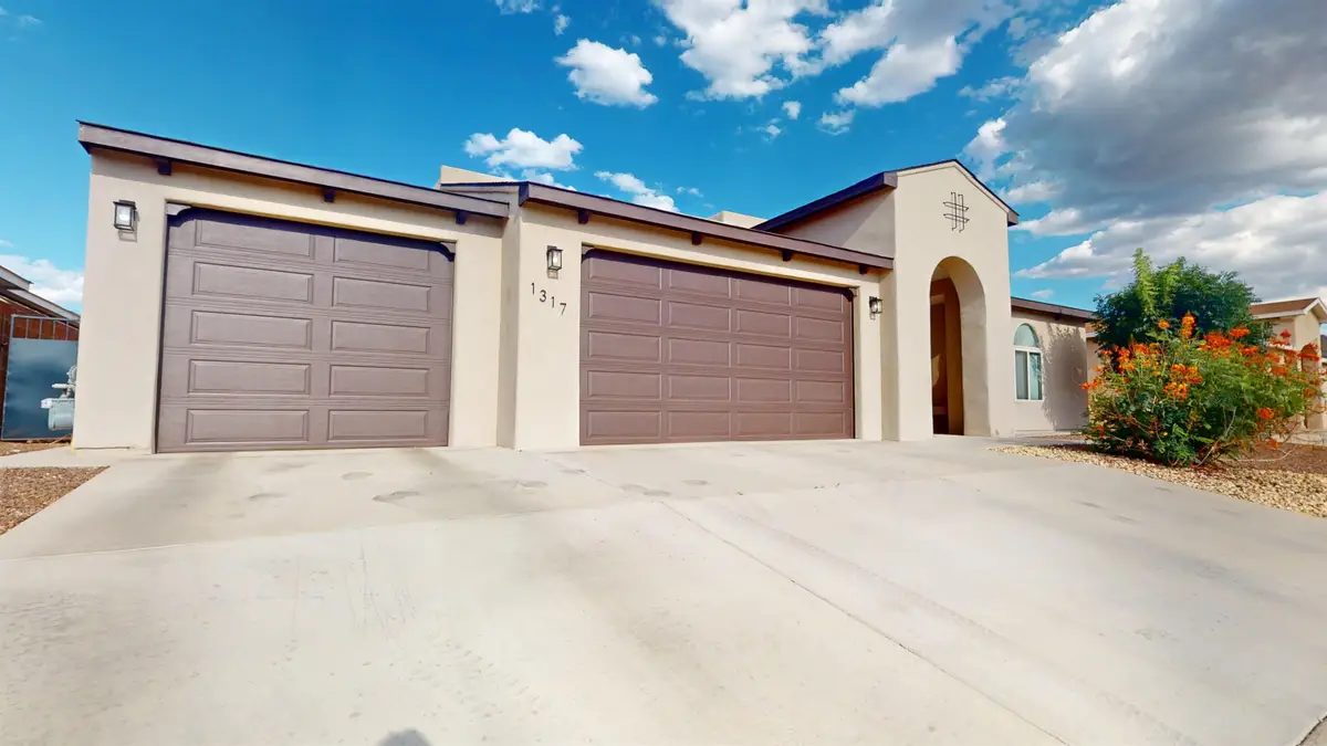 1317 La Codorniz DR, Alamogordo, NM 88310 - #1
