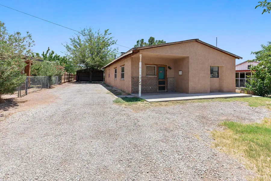 404 Utter Ln, Tularosa, NM 88352 - #2