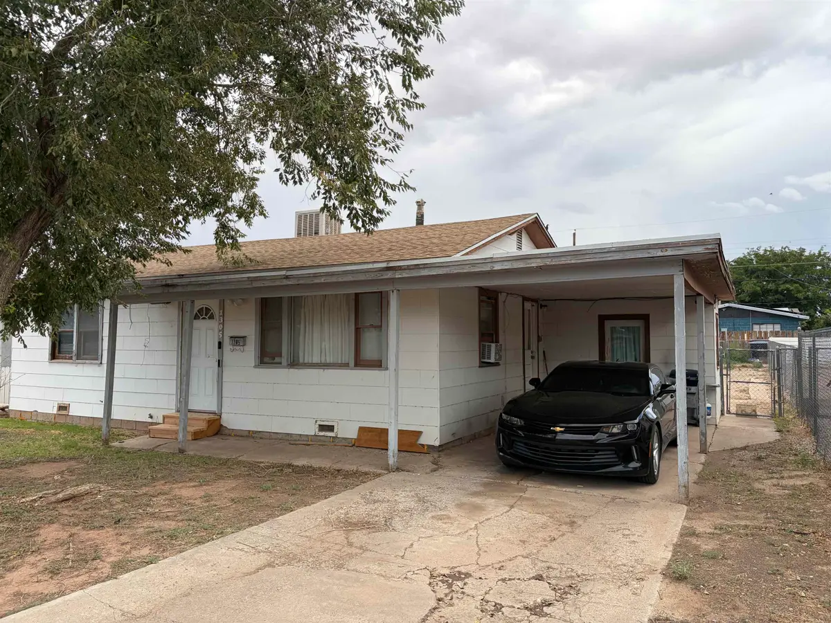 1305 Nineteenth ST, Alamogordo, NM 88310 - #1