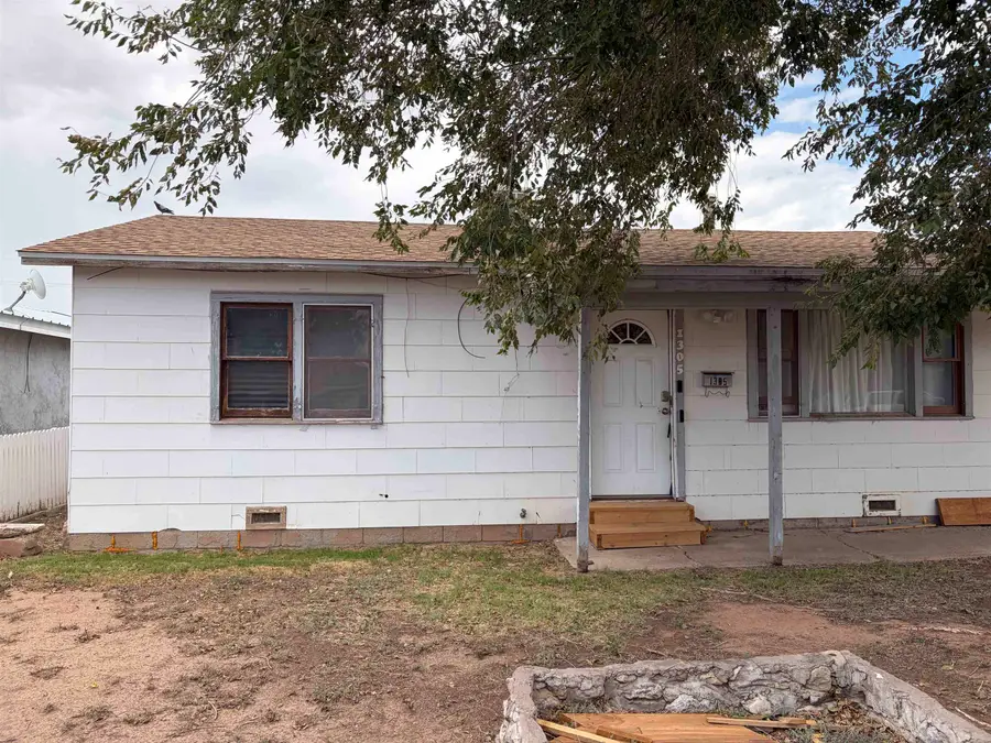 1305 Nineteenth ST, Alamogordo, NM 88310 - #2