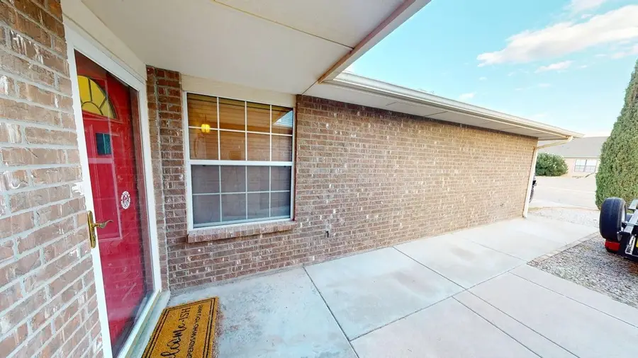 963 San Miguel ST, Alamogordo, NM 88310-0000 - #3
