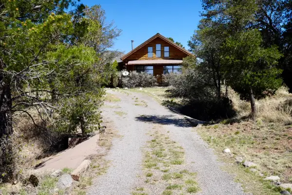 83 Cottonwood Canyon RD, La Luz, NM 88337