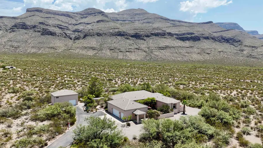 44&46 Lady Of The Mountain, Alamogordo, NM 88310 - #2