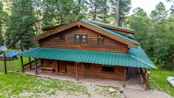 133 Canyon Trl, Cloudcroft, NM 88317-0000