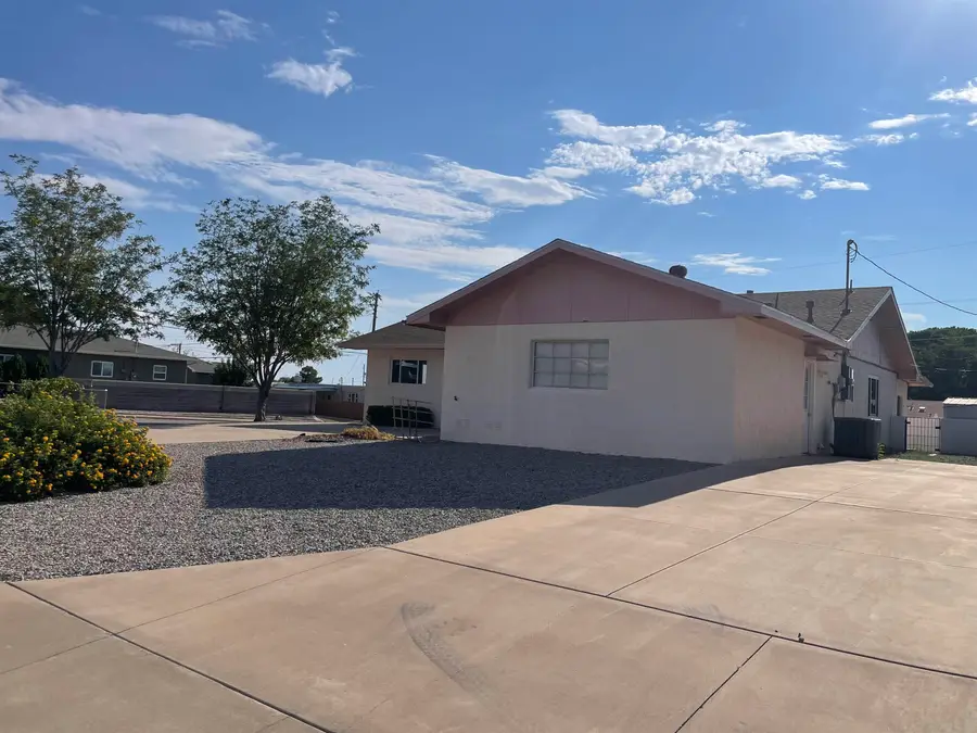 1841 Lamar CIR, Alamogordo, NM 88310-0000 - #2