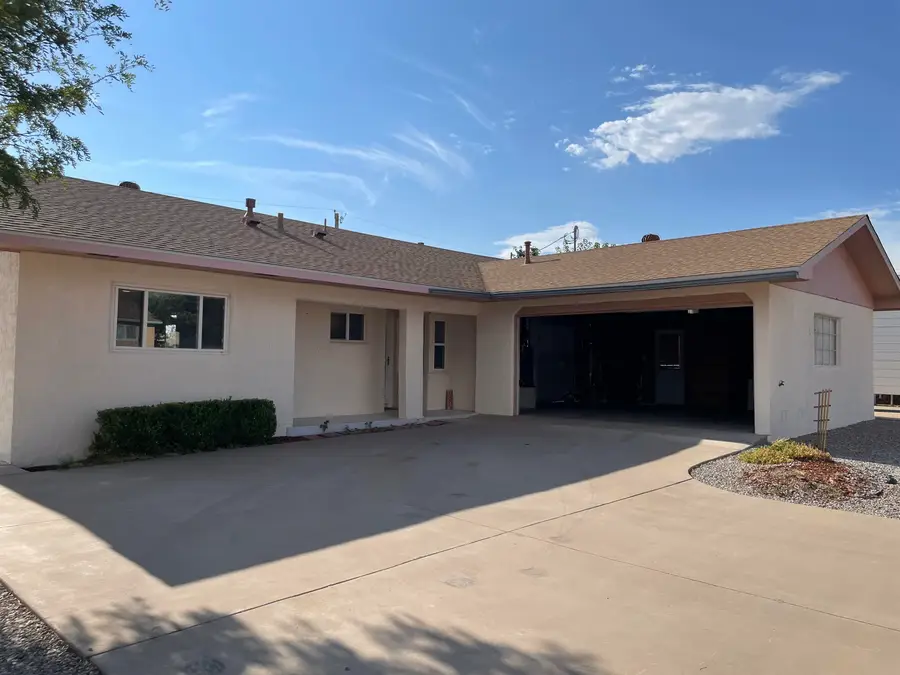 1841 Lamar CIR, Alamogordo, NM 88310-0000 - #3