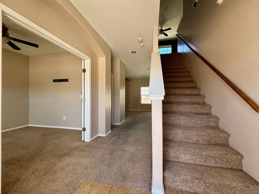 233 Dublin LN, Alamogordo, NM 88310 - #2