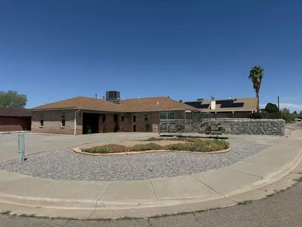 449 Yellowstone ST, Alamogordo, NM 88310