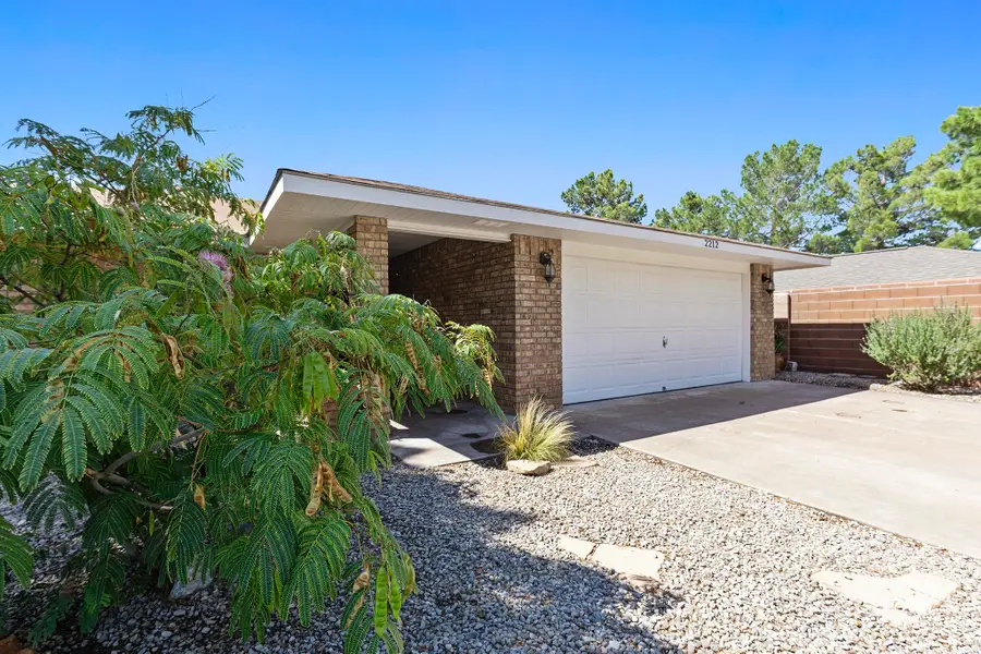 2212 Desert Pine, Alamogordo, NM 88310 - #3