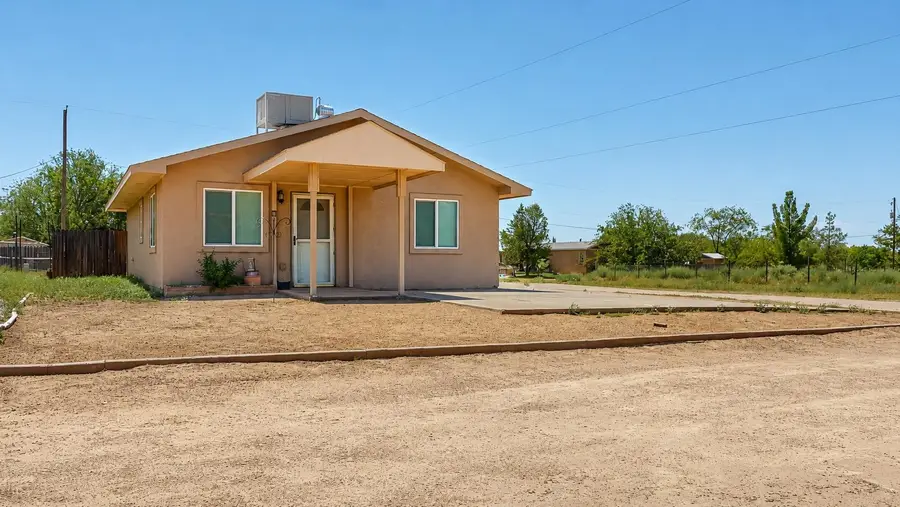 1615 W 6th ST, Tularosa, NM 88352-2801 - #2