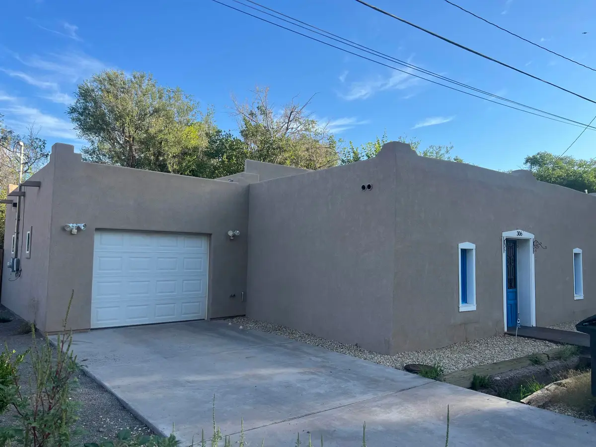 306 Durazno St, Tularosa, NM 88352 - #1
