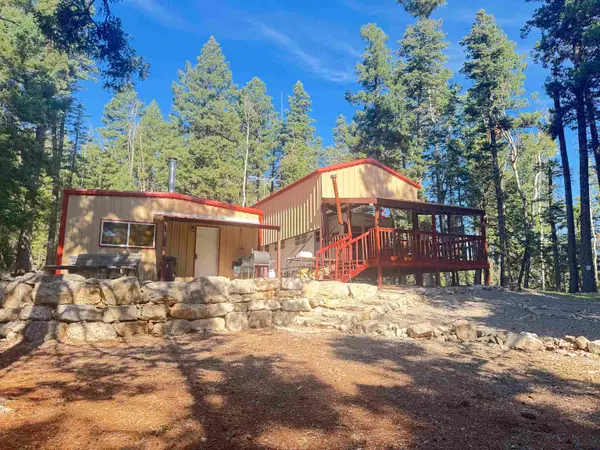 57 Autumn RD, Cloudcroft, NM 88317