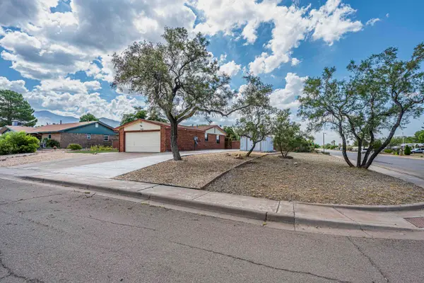 1500 White Oaks CT, Alamogordo, NM 88310