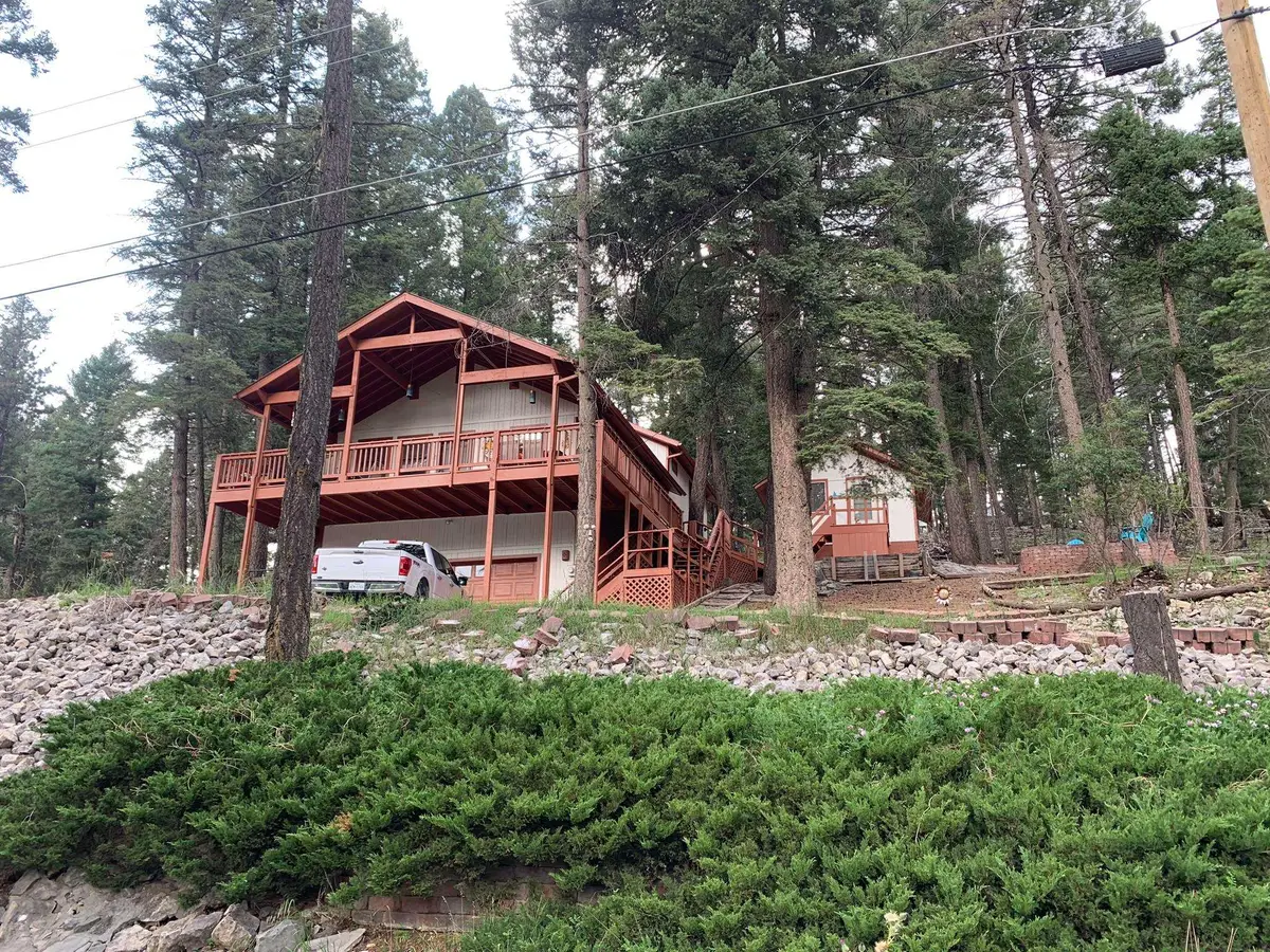 513 Sugar Pine Dr, Cloudcroft, NM 88317 - #1