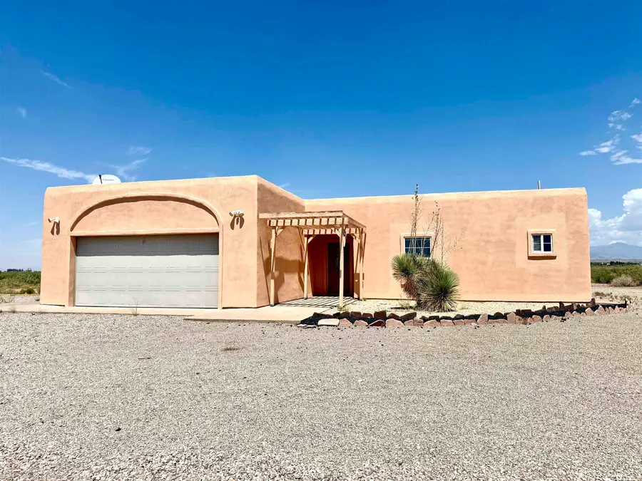 27 Gardner Rd, Tularosa, NM 88352 - #3