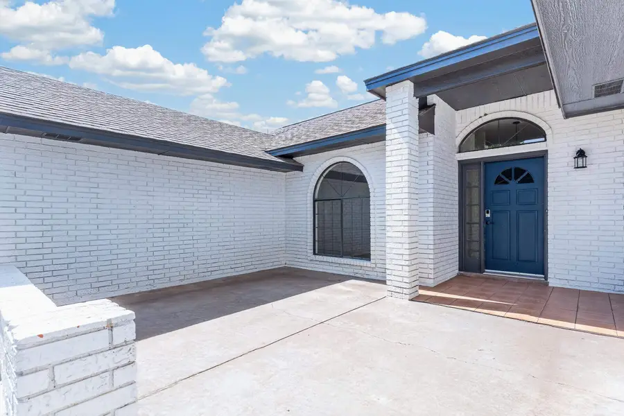 713 Eagle DR, Alamogordo, NM 88310 - #3