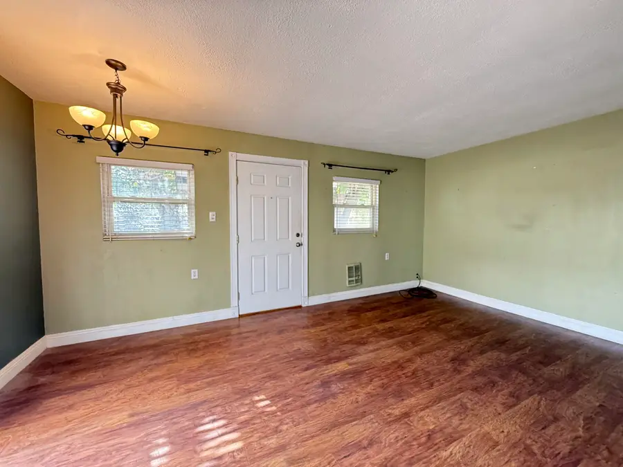 2406 Puerto Rico AVE, Alamogordo, NM 88310 - #3