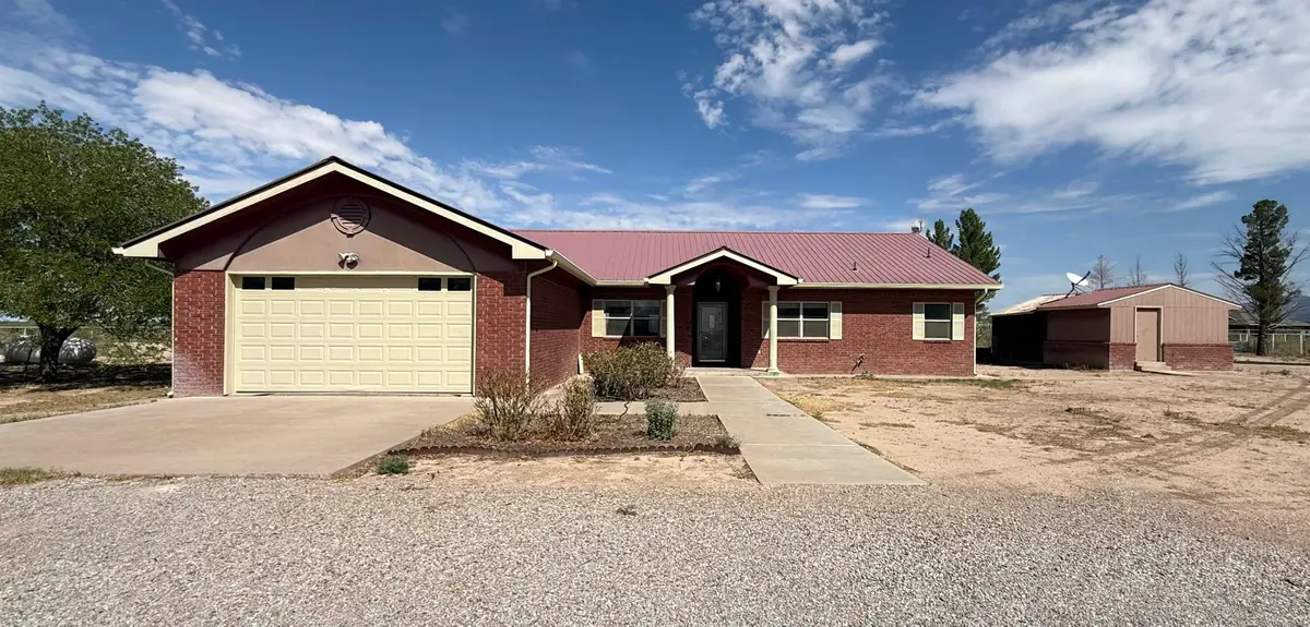 38 Meadowland Rd, Alamogordo, NM 88310 - #1