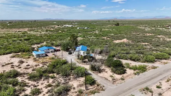 22 Valmont DR, Alamogordo, NM 88310