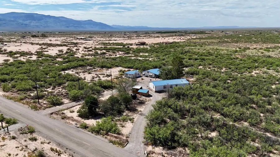 22 Valmont DR, Alamogordo, NM 88310 - #2