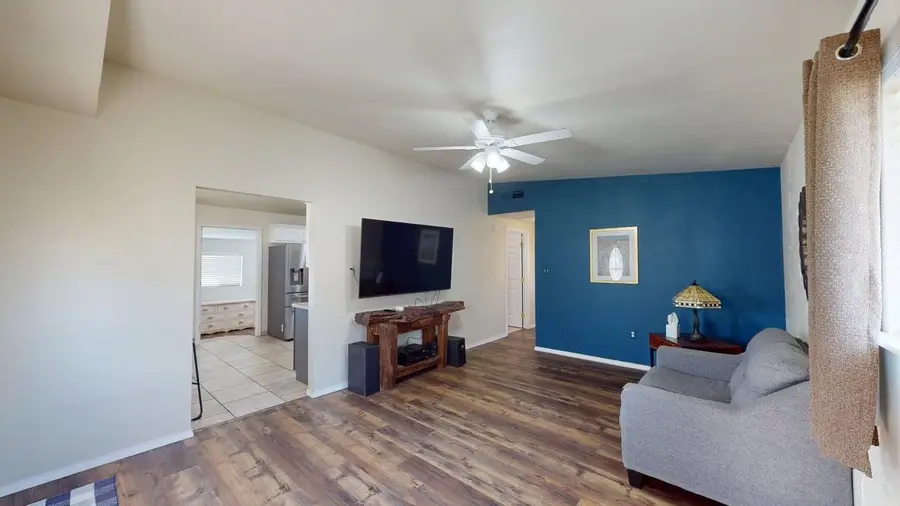 1005 Ridgecrest DR, Alamogordo, NM 88310 - #2