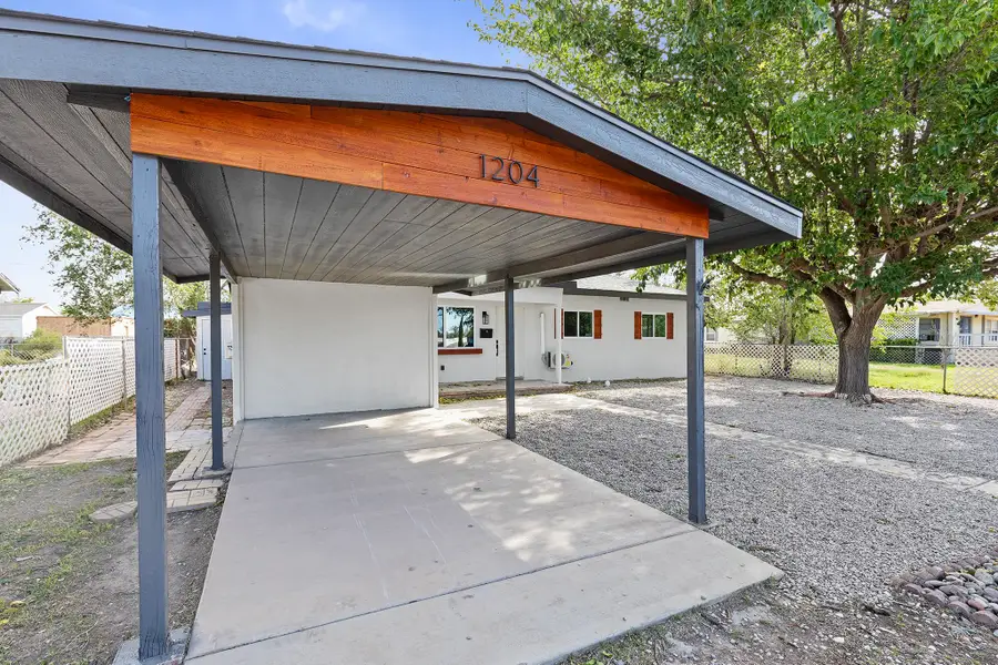 1204 Marshall Ave, Tularosa, NM 88352 - #2