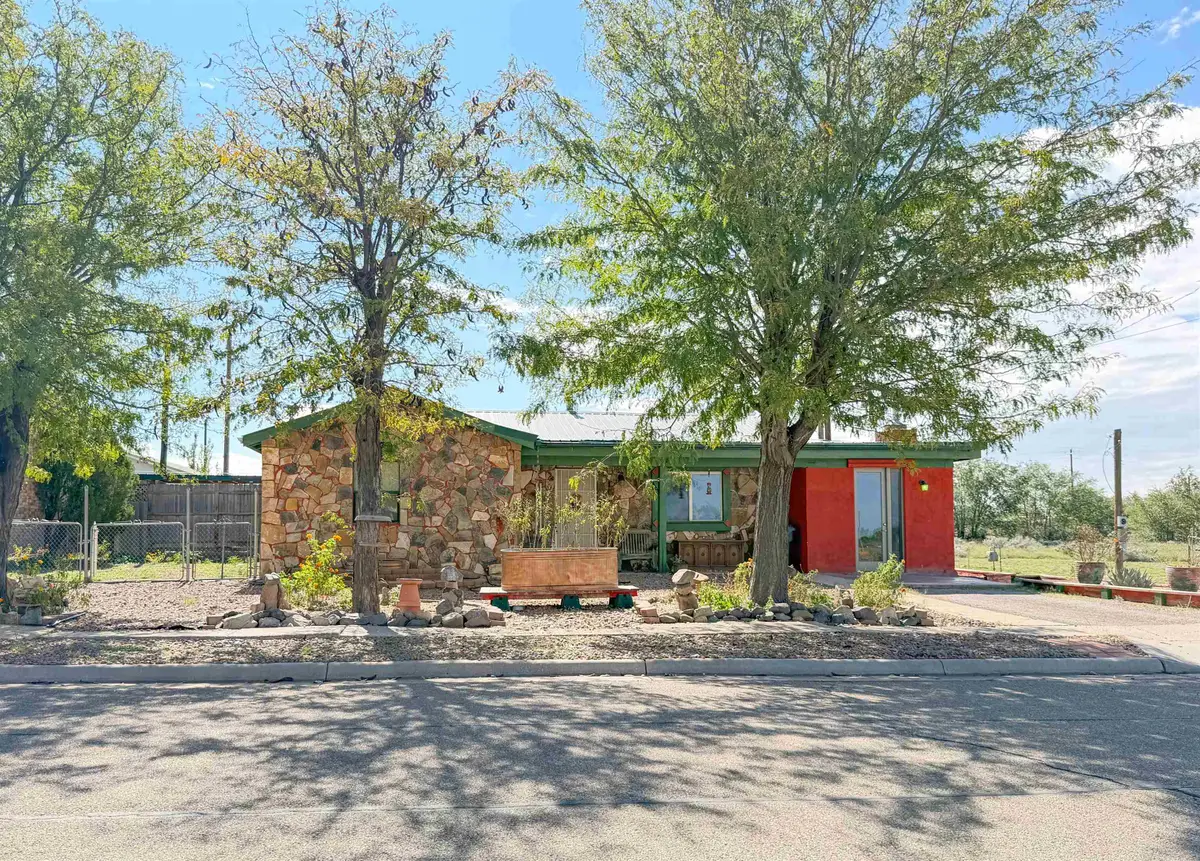 803 5th ST, Carrizozo, NM 88301 - #1