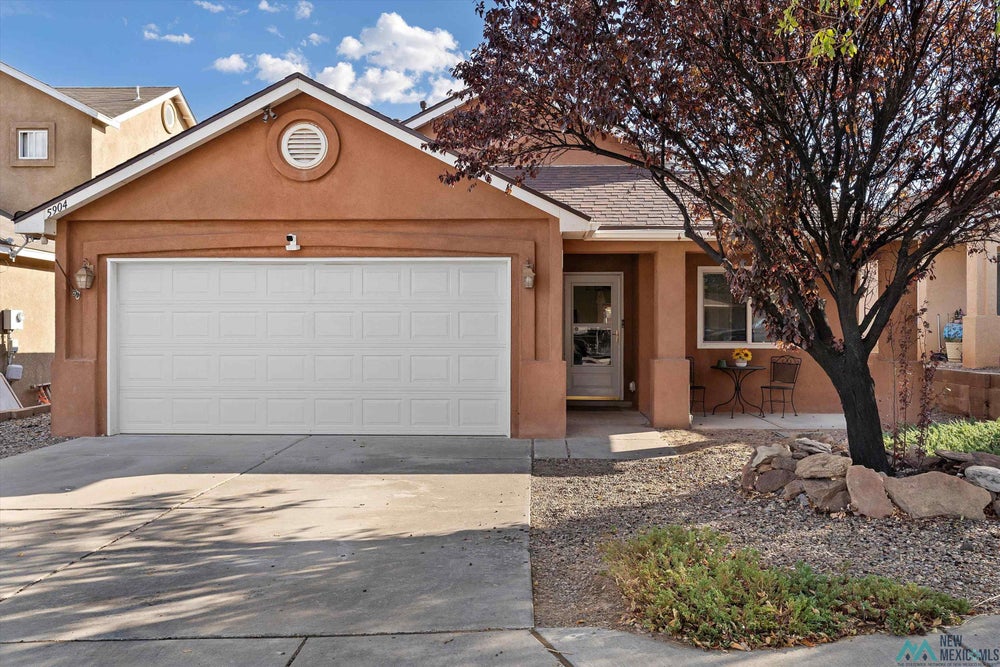 5904 NW Night Shadow Avenue, Albuquerque, NM 87114 BHGRE