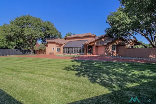 208 Sandzen, Clovis, NM 88101