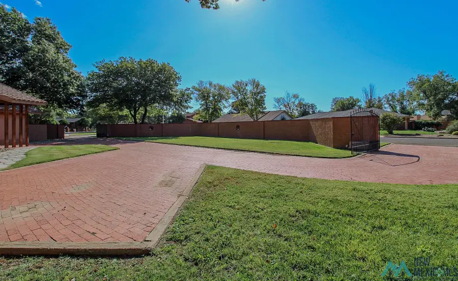 208 Sandzen, Clovis, NM 88101 - #3
