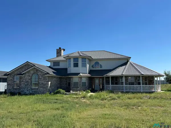 723 Curry Rd L, Clovis, NM 88101