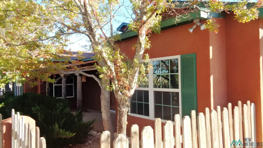 5012 Apache Hills Drive, Roswell, NM 88201 - Image #3