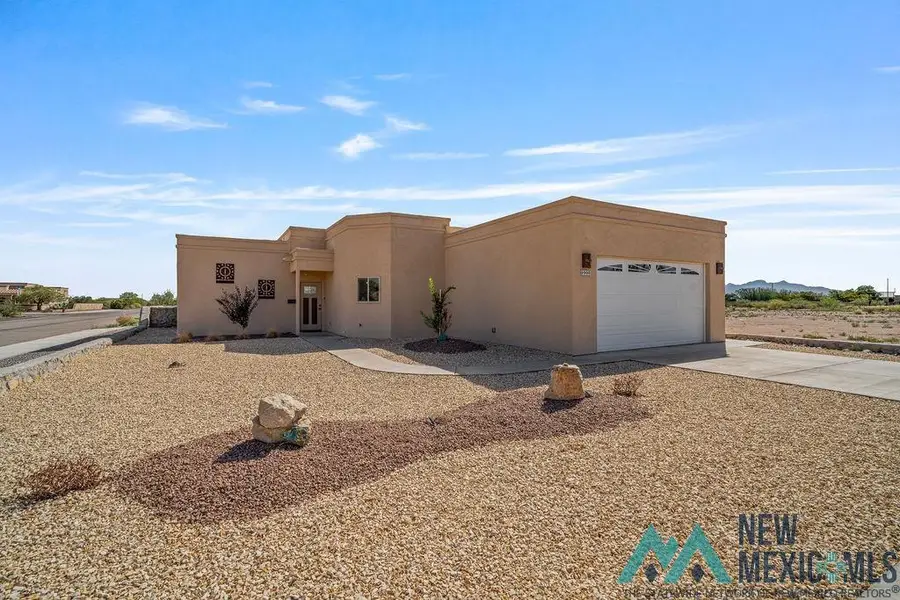 3101 SE Eagle Drive, Deming, NM 88030 - #3