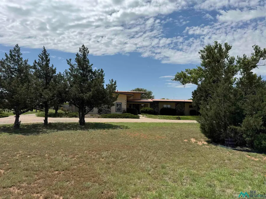 209 Springfield Drive, Clovis, NM 88101 - Image #2
