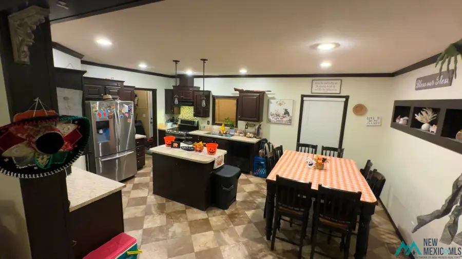 3308 Burgett Street, Carlsbad, NM 88220 - Image #2